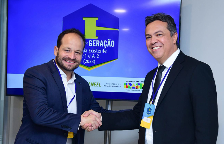 Luiz Fernando Mosna, Diretor da ANEEL, e Alexandre Ramos, Presidente do Conselho de Administração da CCEE, acompanharam juntos os Leilões de Energia Existente