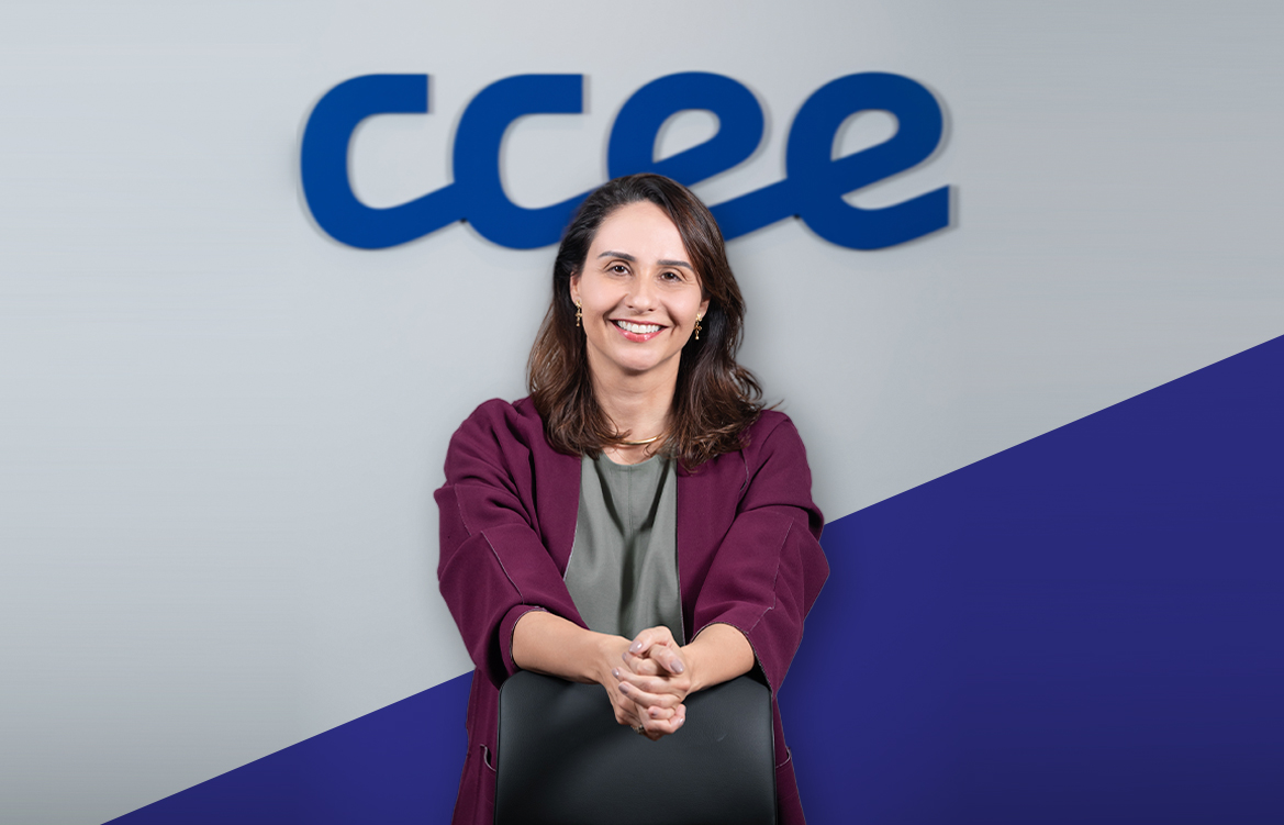 Foto da diretora de Operação de Mercado da CCEE, Gerusa Côrtes