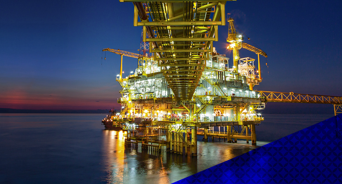 Imagem de uma plataforma de extração de petróleo em alto mar